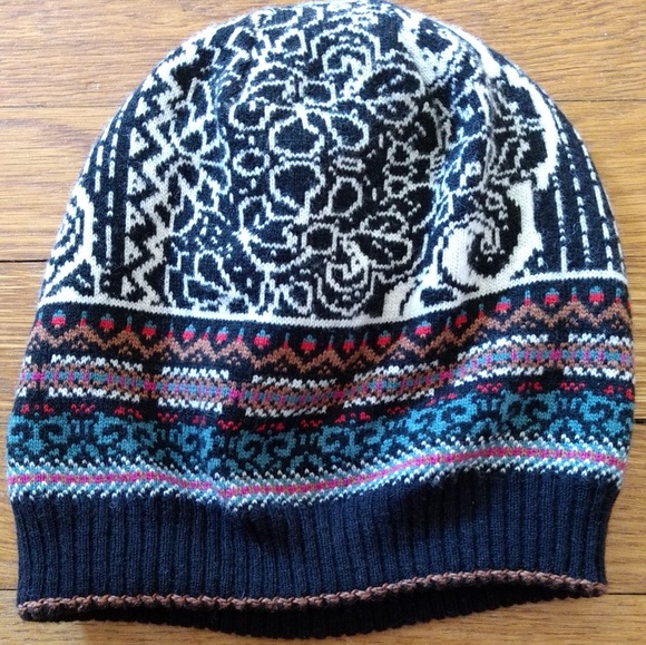 IVKO Accessories - Women's IVKO Reversible Beanie IVKO Accessories - Women's IVKO Reversible Beanie